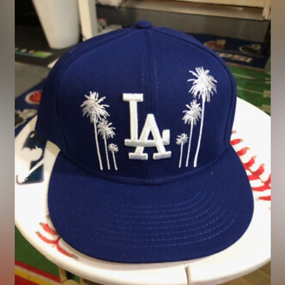 😎 LA Dodgers MLB New Era fitted palm tree 🌴 hat